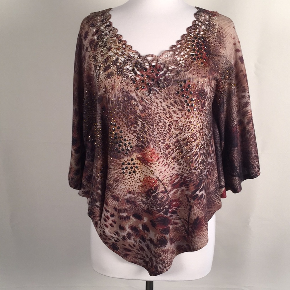 Women’s Top Size S W/Wing style Sleeves Dk Brown